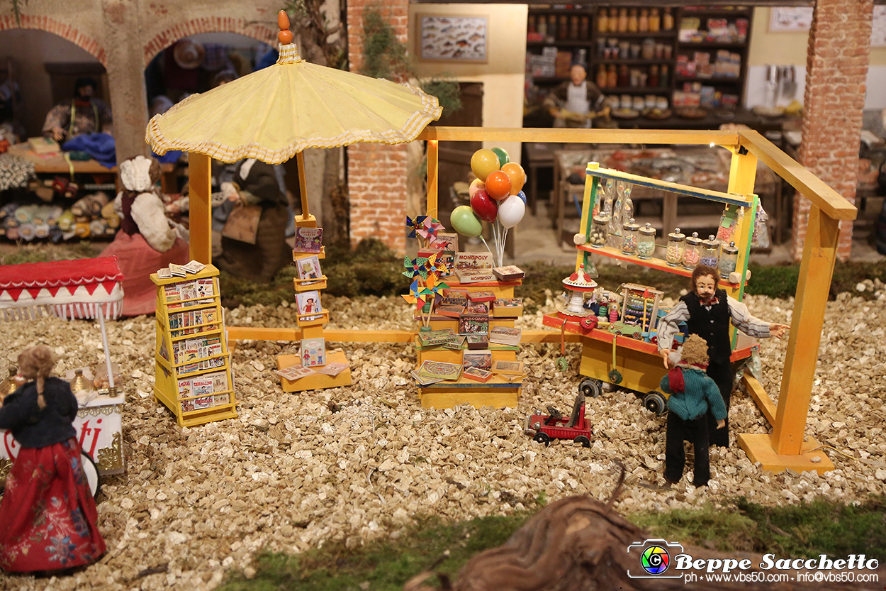 VBS_7403 - Abbazia di Vezzolano - Presepe artistico di Anna Rosa Nicola.jpg